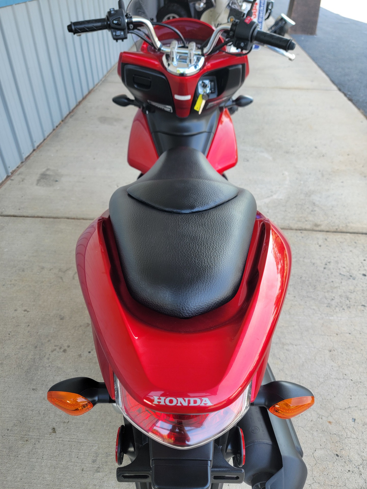 2011 Honda PCX™ in Spring Mills, Pennsylvania - Photo 10