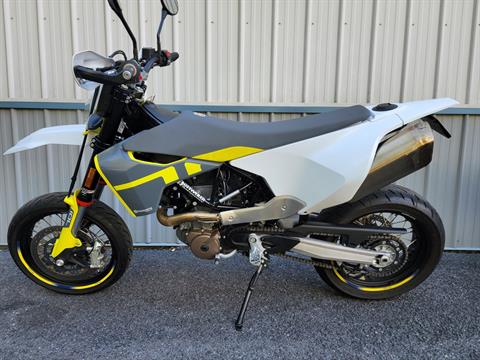 2021 Husqvarna 701 Supermoto in Spring Mills, Pennsylvania - Photo 6