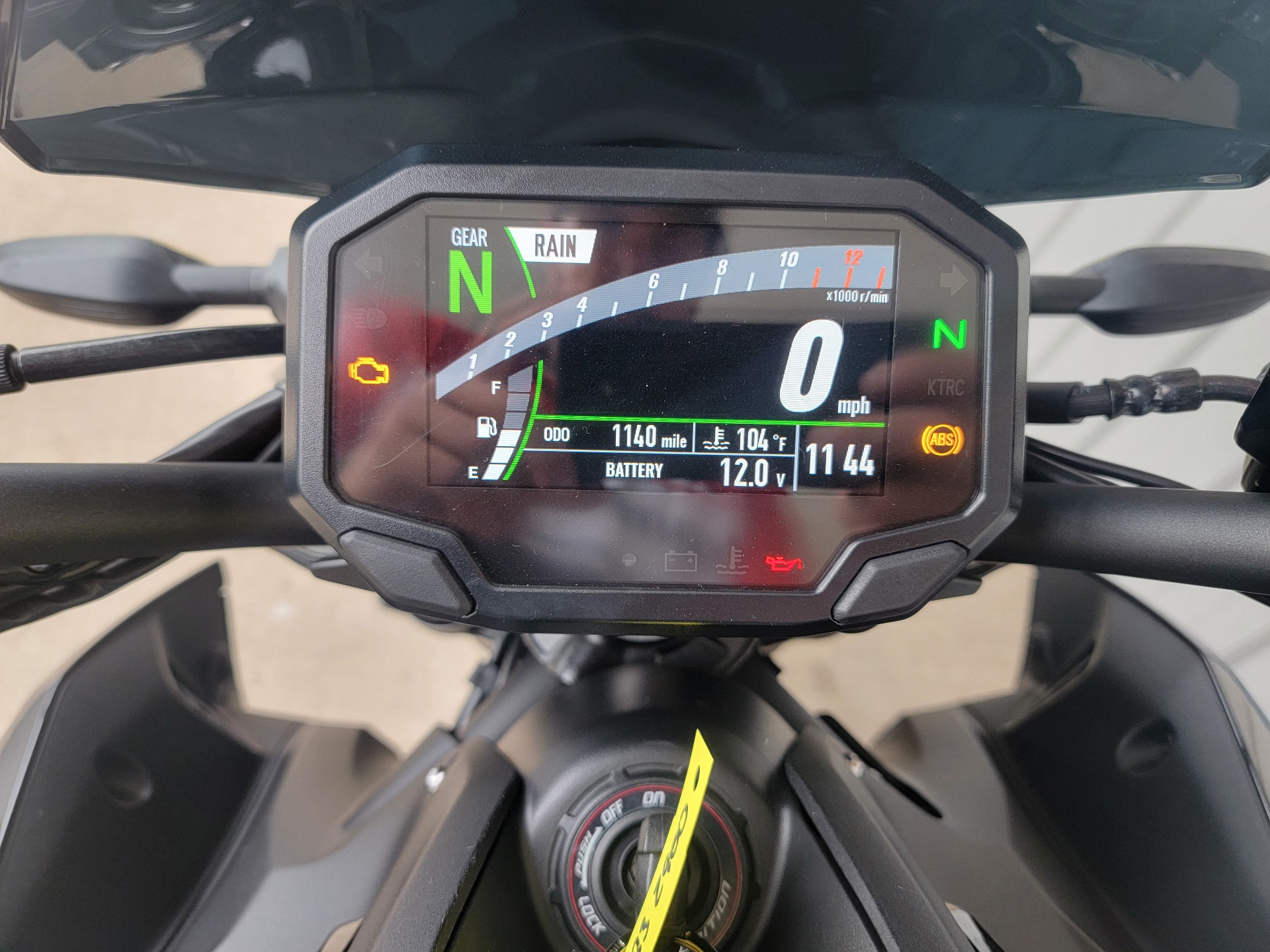 2023 Kawasaki Z900 ABS in Spring Mills, Pennsylvania - Photo 12