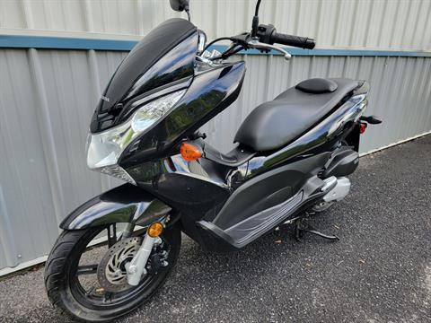 2015 Honda PCX150 in Spring Mills, Pennsylvania - Photo 4