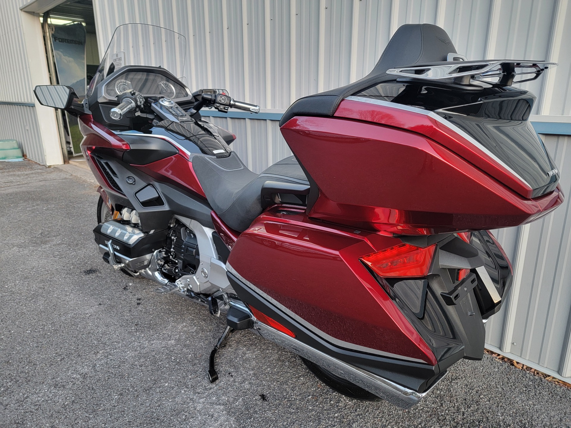 2021 Honda Gold Wing Tour Automatic DCT in Spring Mills, Pennsylvania - Photo 6