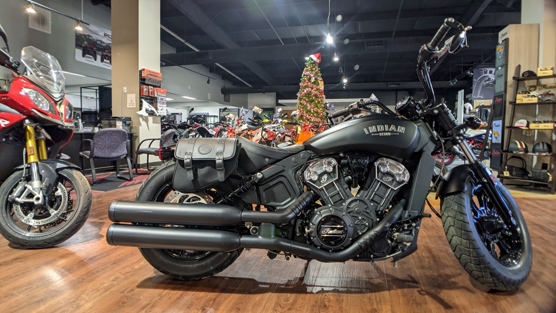 2022 Indian Scout® Bobber Sixty ABS in Greer, South Carolina - Photo 6