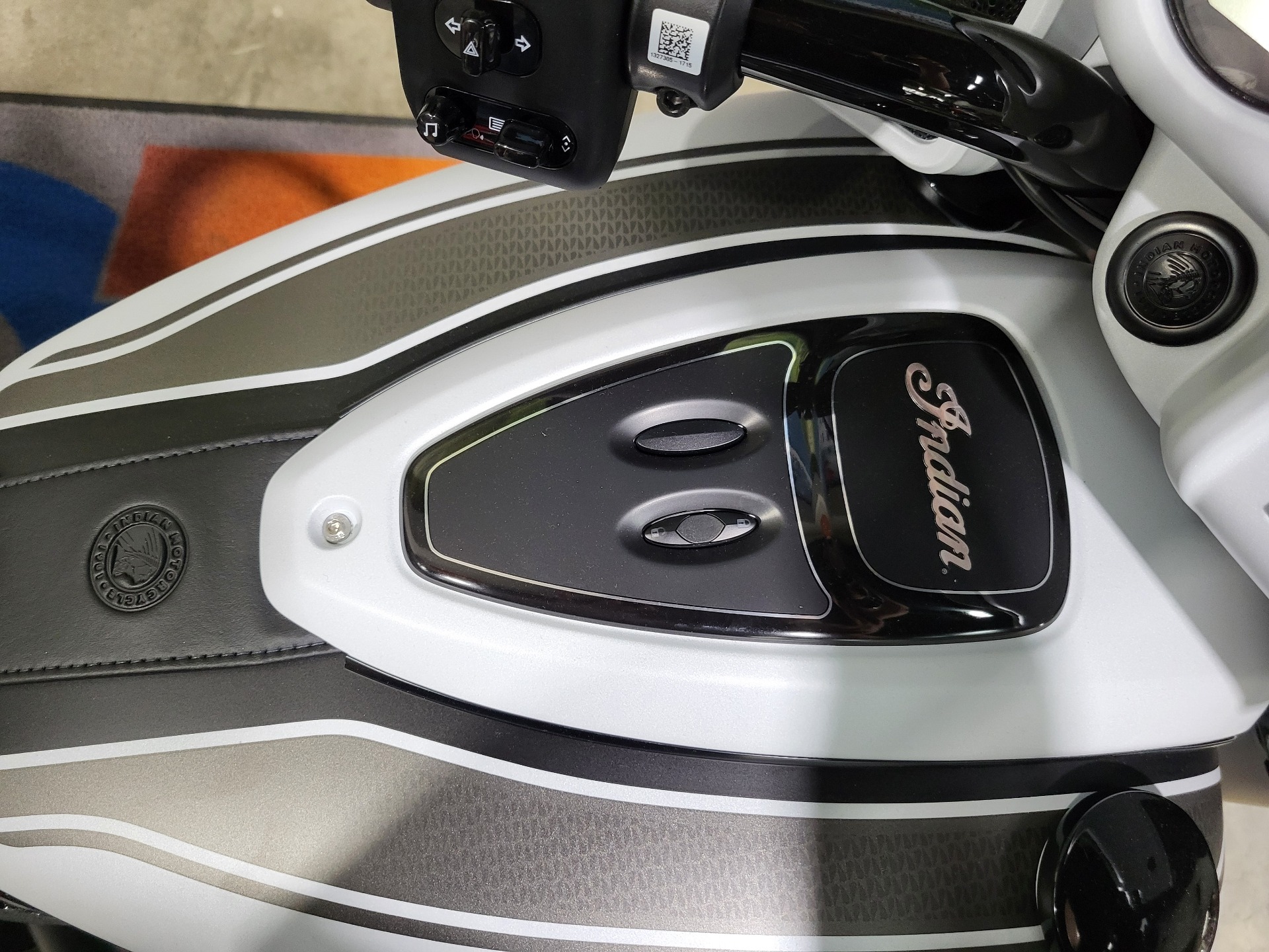 2024 Indian Motorcycle Chieftain® Dark Horse® with PowerBand Audio Package in Greer, South Carolina - Photo 10