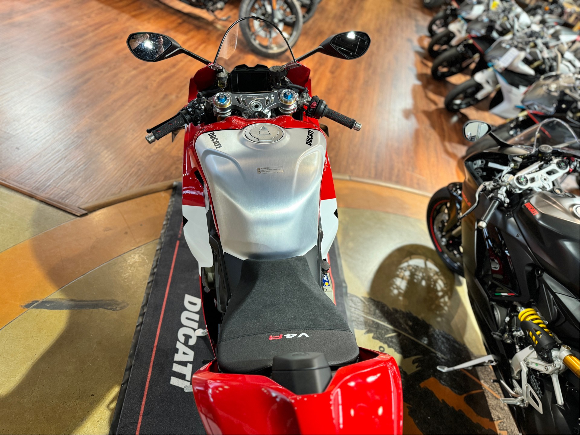 2024 Ducati Panigale V4 R in Greer, South Carolina - Photo 6