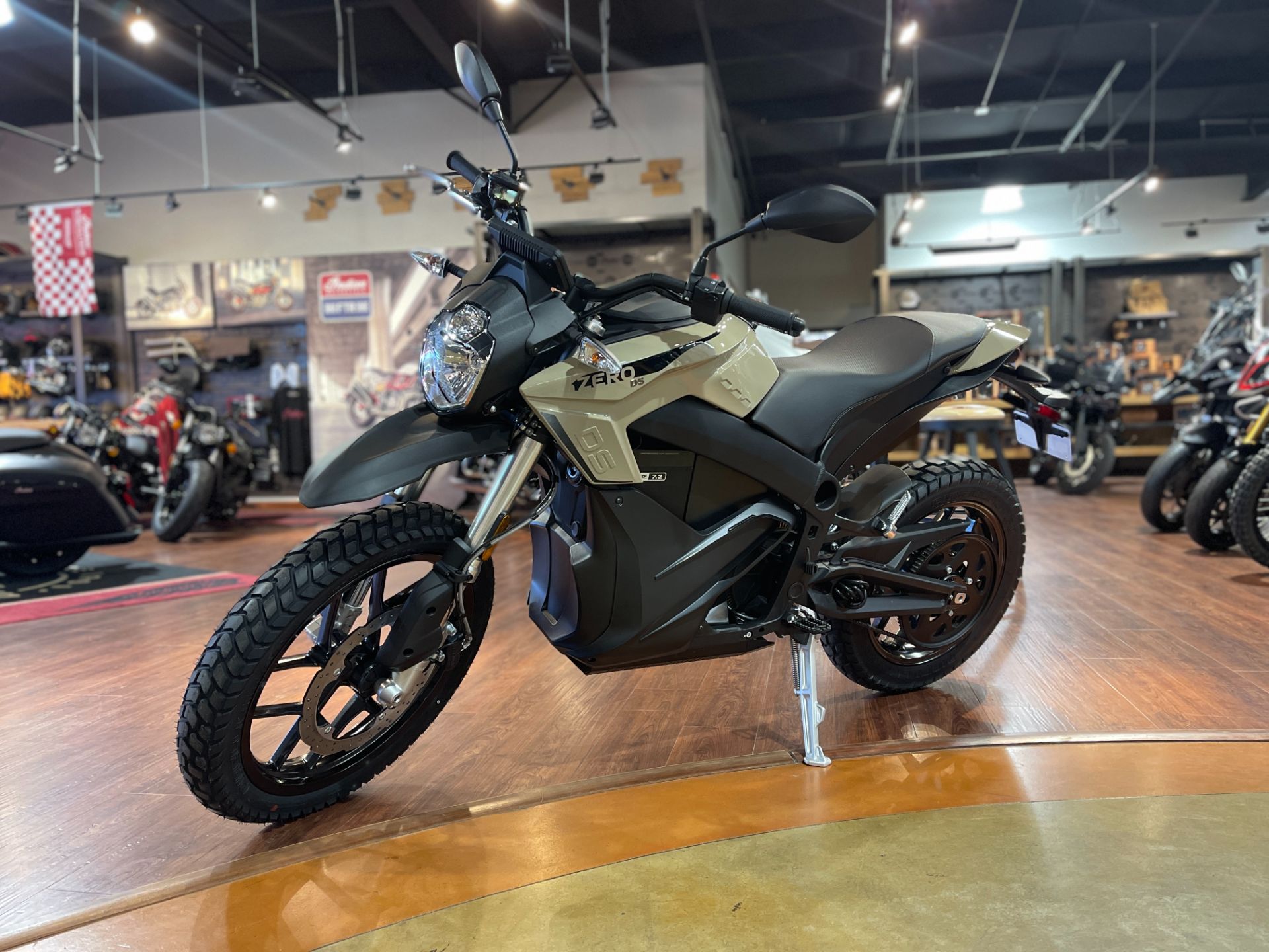 2023 Zero Motorcycles DS ZF7.2 in Greer, South Carolina - Photo 2