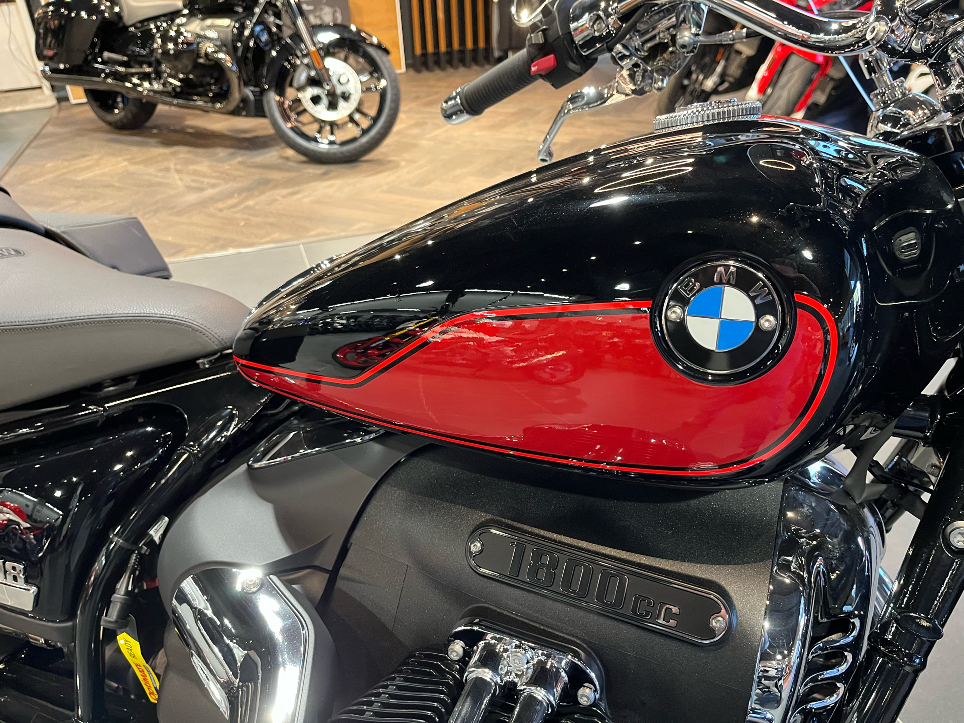 2024 BMW R 18 Classic in Greer, South Carolina - Photo 8