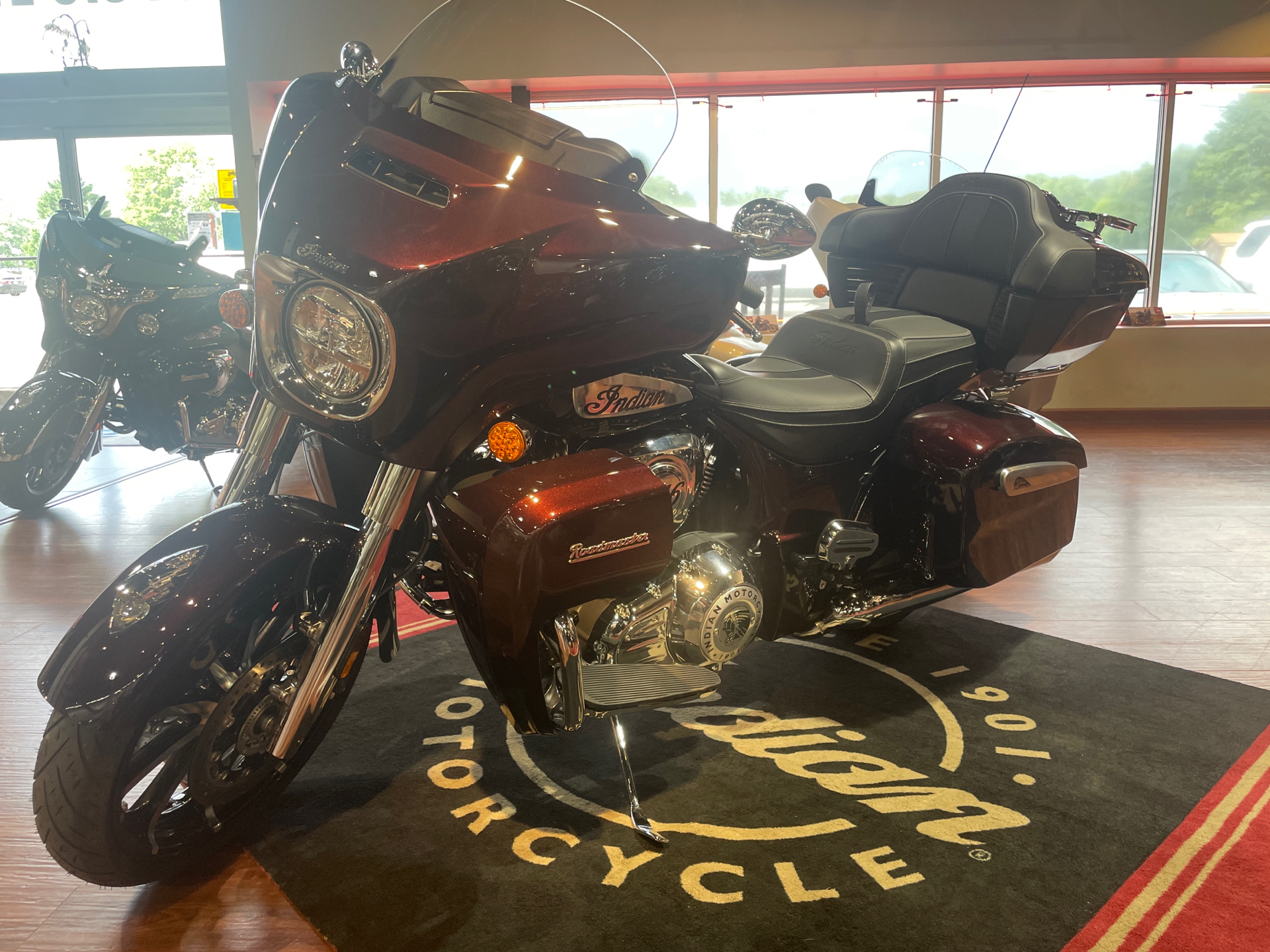 2022 Indian Roadmaster® Limited in Greer, South Carolina - Photo 4