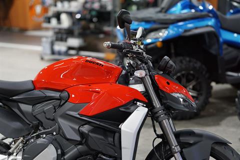 2024 Ducati Streetfighter V2 in Greer, South Carolina - Photo 7