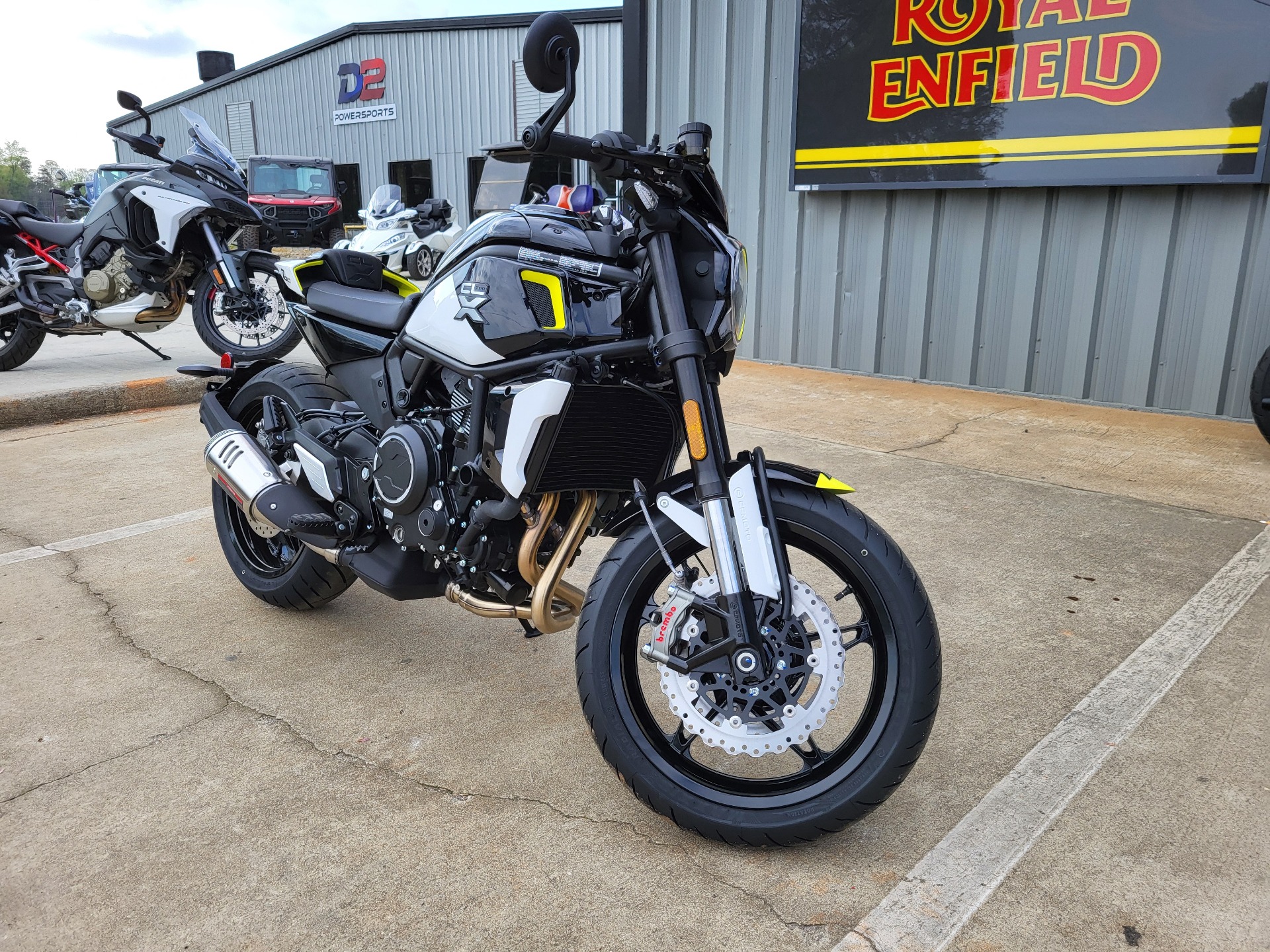 2024 CFMOTO 700CL-X Sport in Greer, South Carolina - Photo 2