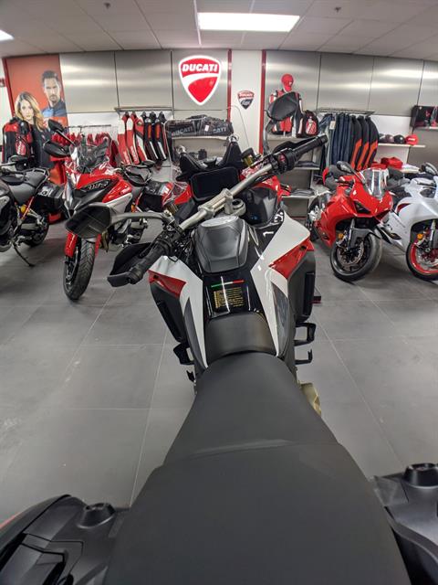 2022 Ducati Multistrada V4 S Sport Full Alloy Wheels in Greer, South Carolina - Photo 6