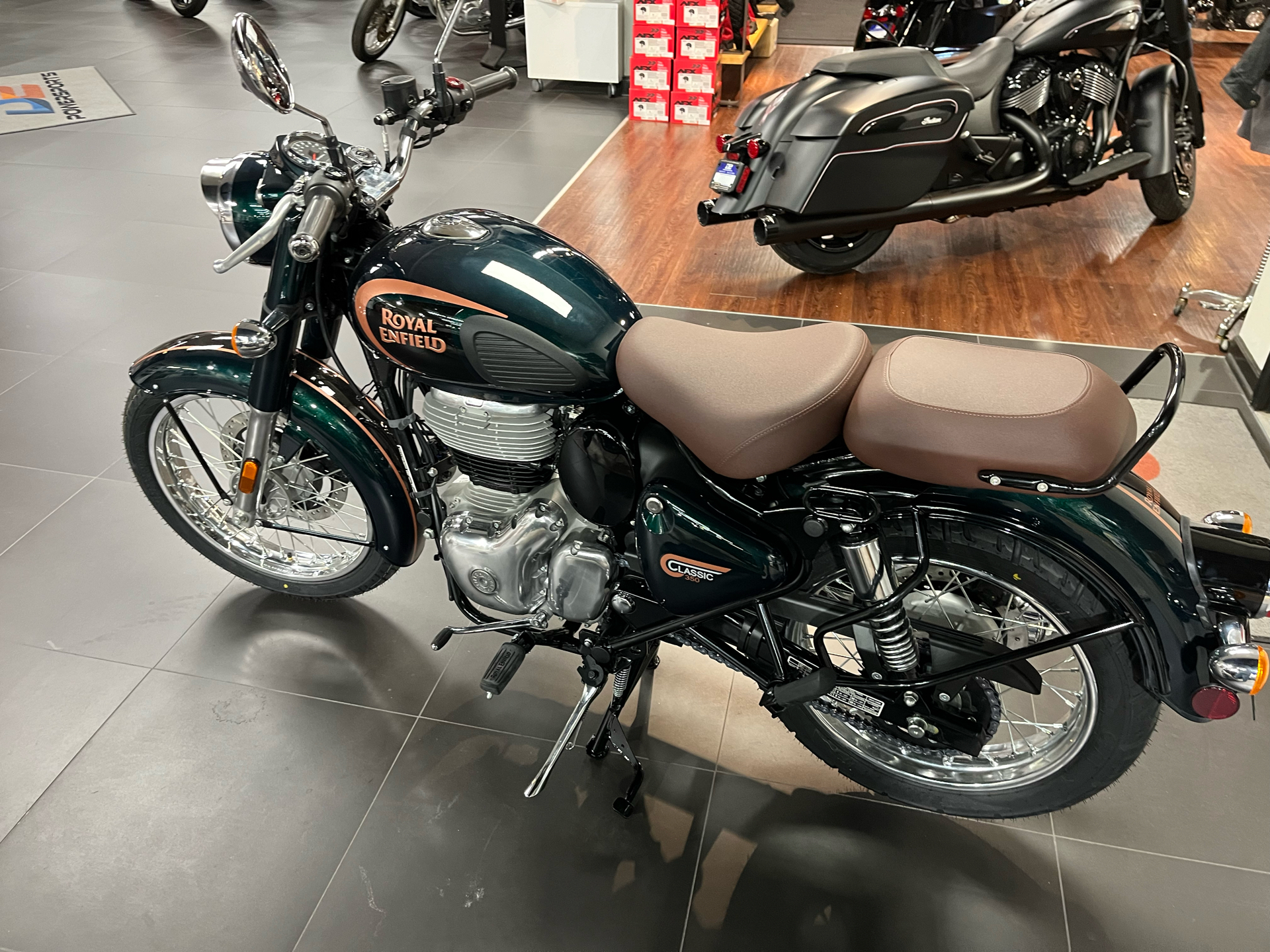 2023 Royal Enfield Classic 350 in Greer, South Carolina - Photo 8