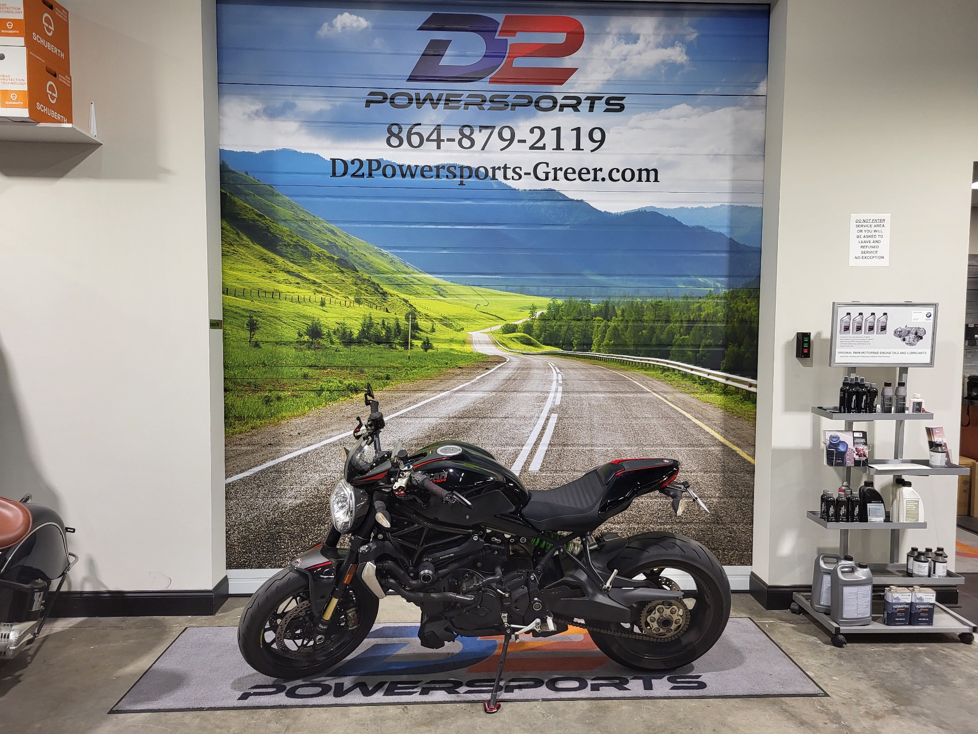2016 Ducati Monster 1200 R in Greer, South Carolina - Photo 5