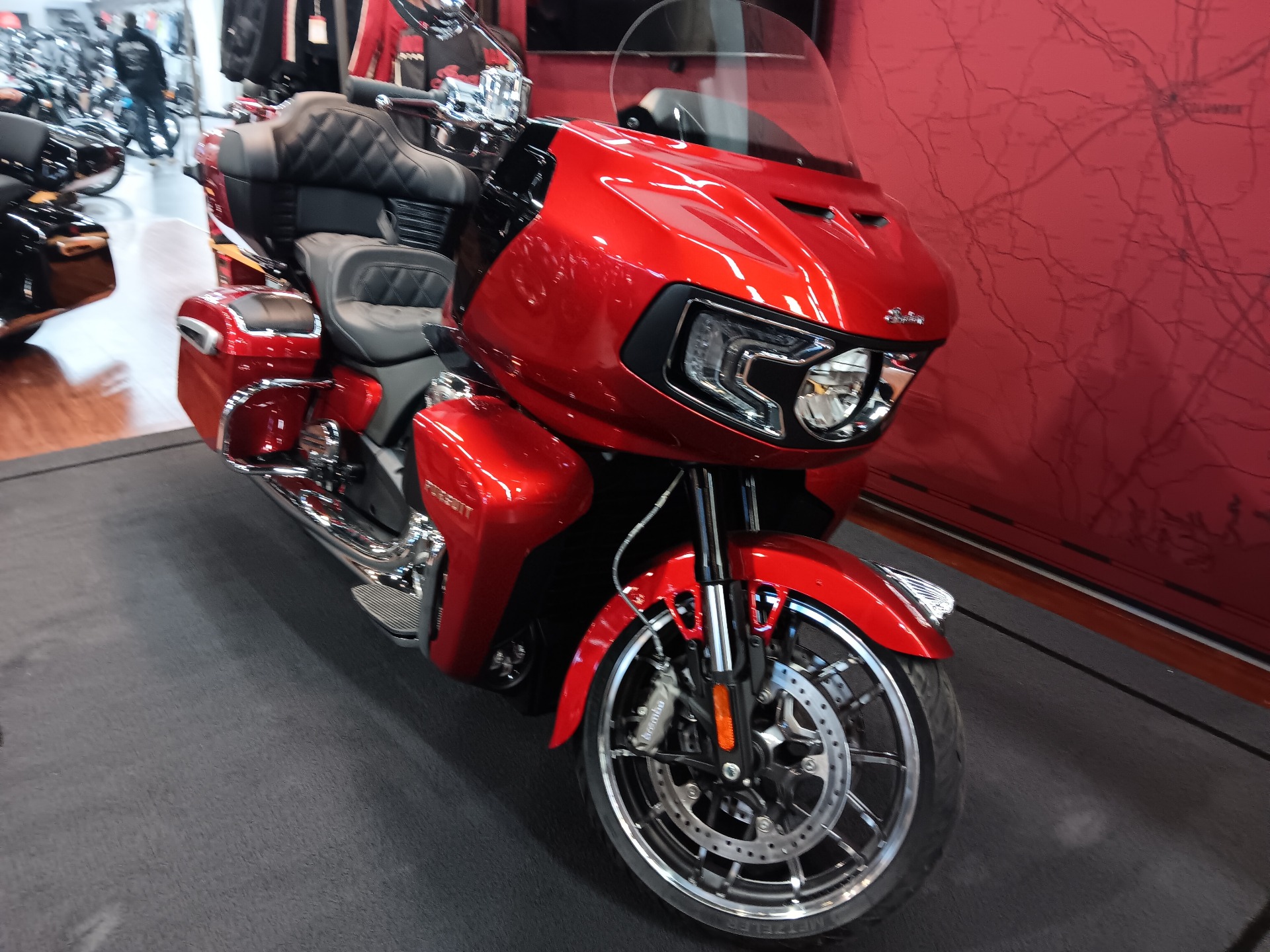 2024 Indian Motorcycle Pursuit® Limited® with PowerBand Audio Package in Greer, South Carolina - Photo 2
