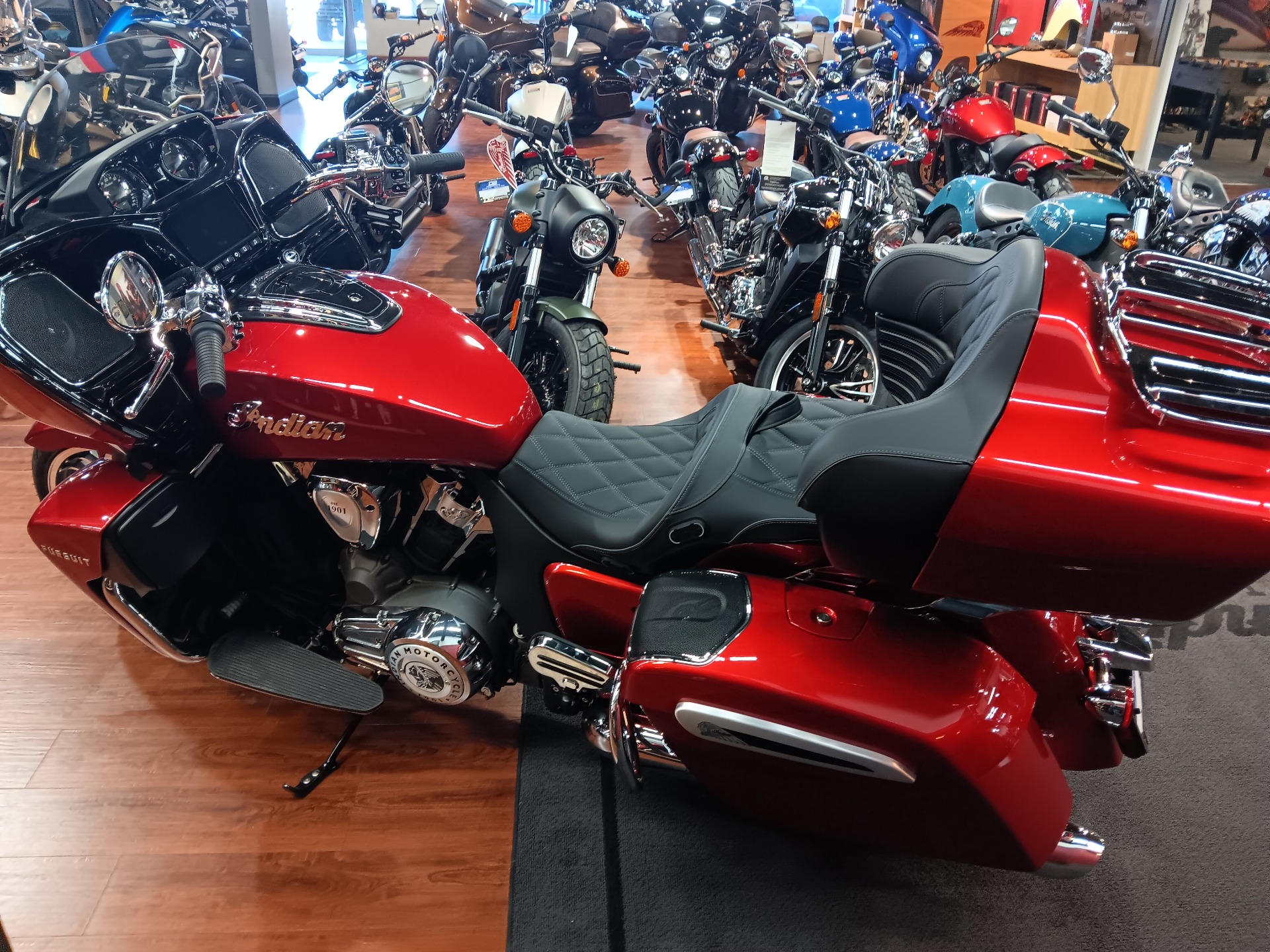 2024 Indian Motorcycle Pursuit® Limited® with PowerBand Audio Package in Greer, South Carolina - Photo 5