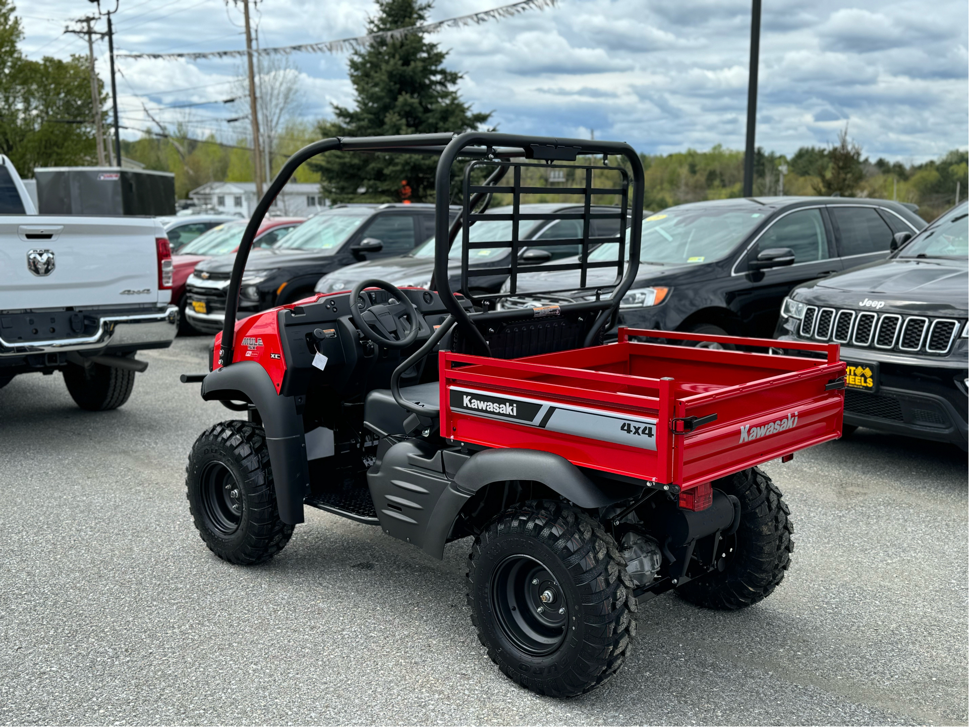 2024 Kawasaki MULE SX 4x4 XC in Derby, Vermont - Photo 4