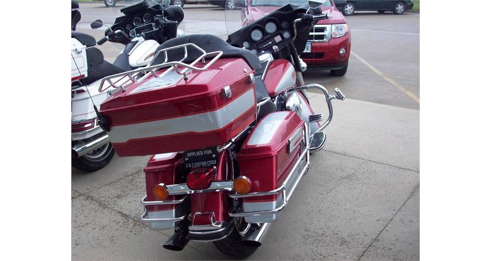 2004 Harley-Davidson FLHTC/FLHTCI Electra Glide® Classic in Chariton, Iowa - Photo 3