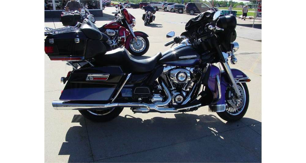2010 Harley-Davidson Electra Glide® Ultra Limited in Chariton, Iowa - Photo 1