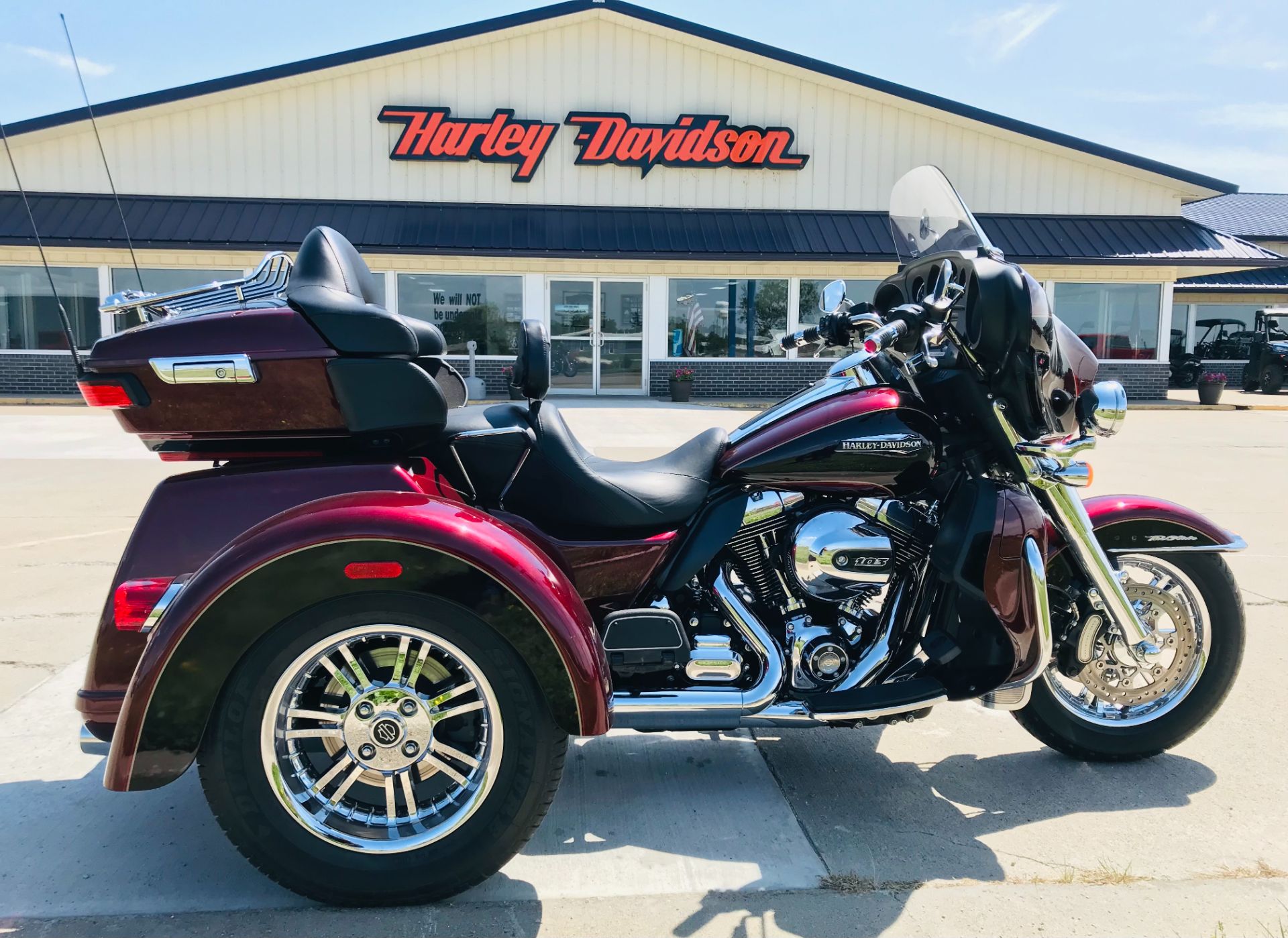 2014 Harley-Davidson Tri Glide® Ultra in Chariton, Iowa - Photo 1