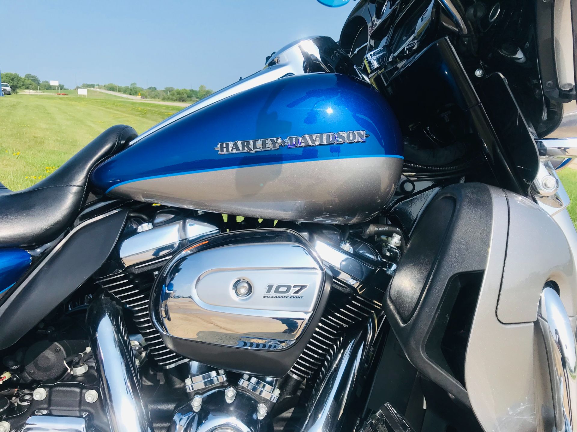 2017 Harley-Davidson ULTRA LIMITED LOW in Chariton, Iowa - Photo 2