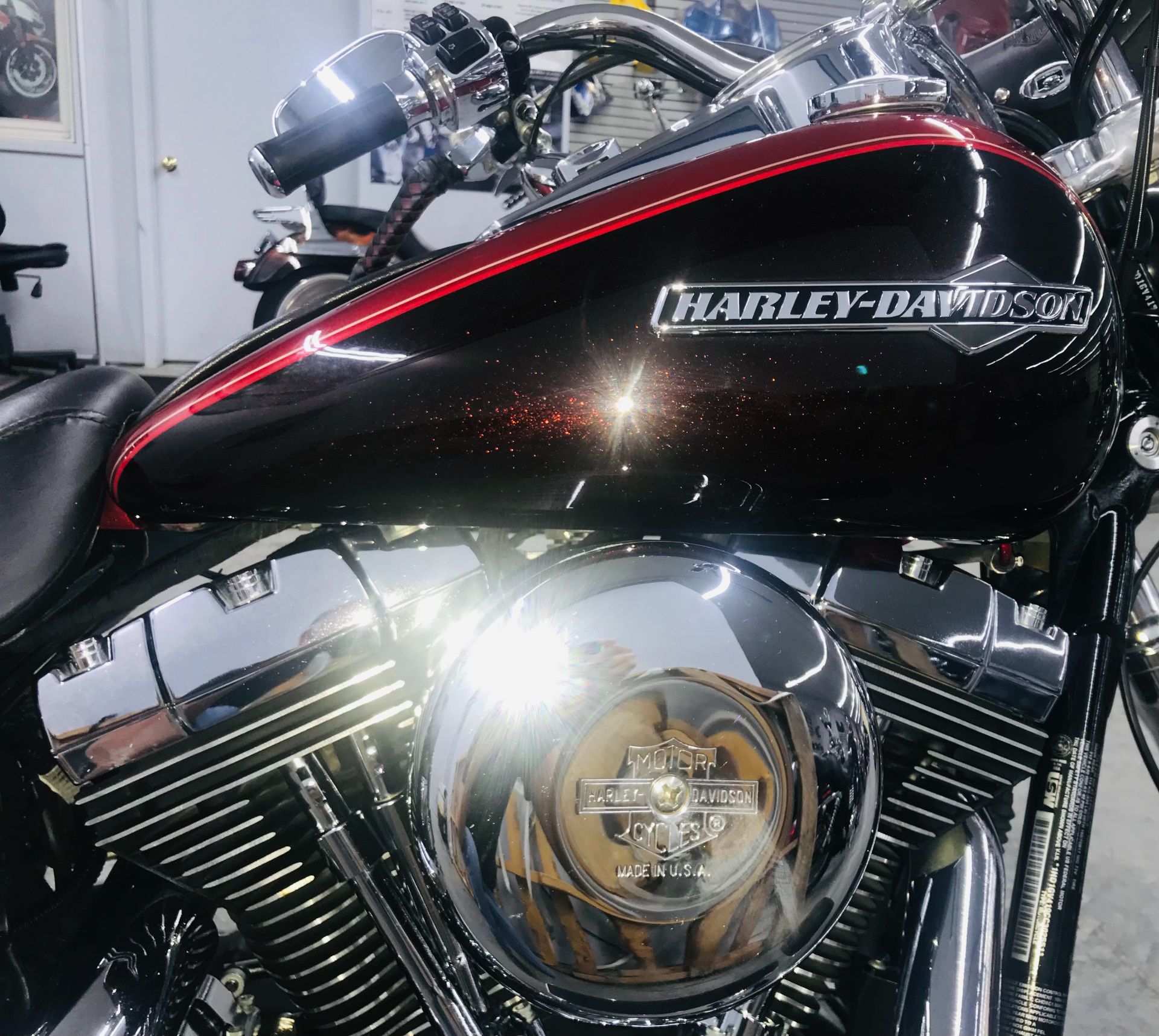 2012 Harley-Davidson SUPER GLIDE CUSTOM in Chariton, Iowa - Photo 2