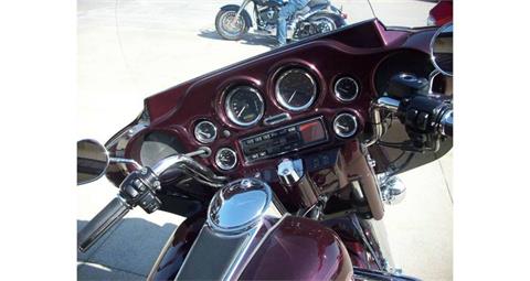 2005 Harley-Davidson FLHTC/FLHTCI Electra Glide® Classic in Chariton, Iowa - Photo 4