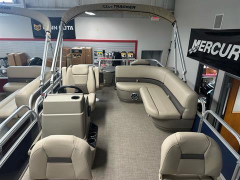 2024 Sun Tracker Bass Buggy 18 DLX in Appleton, Wisconsin - Photo 5