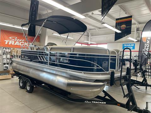 2022 Sun Tracker Party Barge 20 DLX in Appleton, Wisconsin - Photo 1