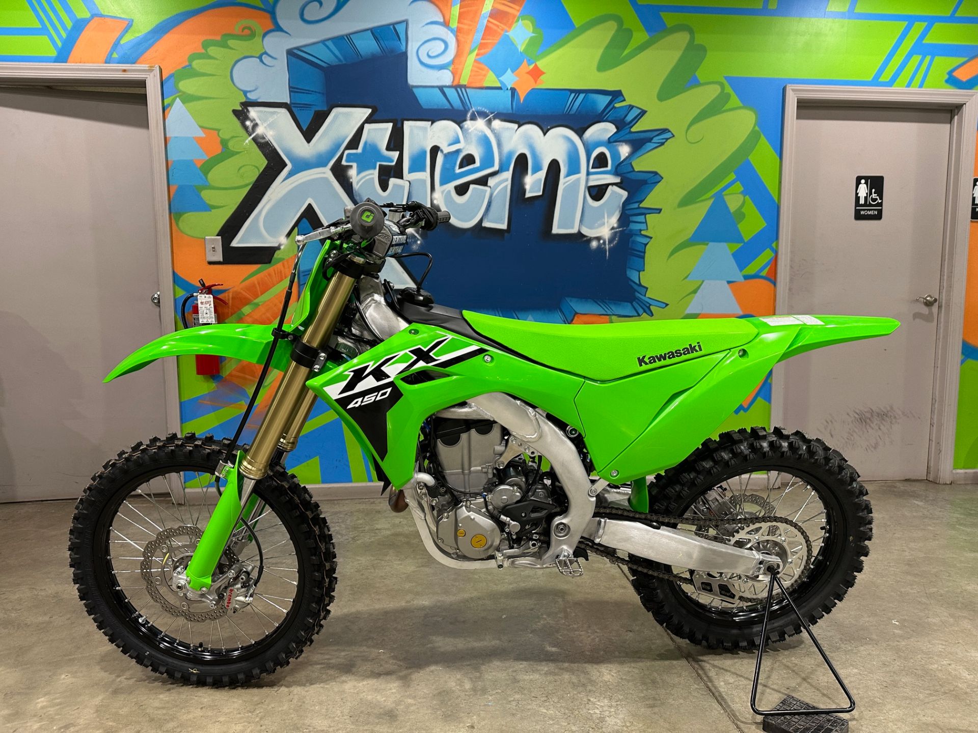 2024 Kawasaki KX 450 in Claysville, Pennsylvania - Photo 6