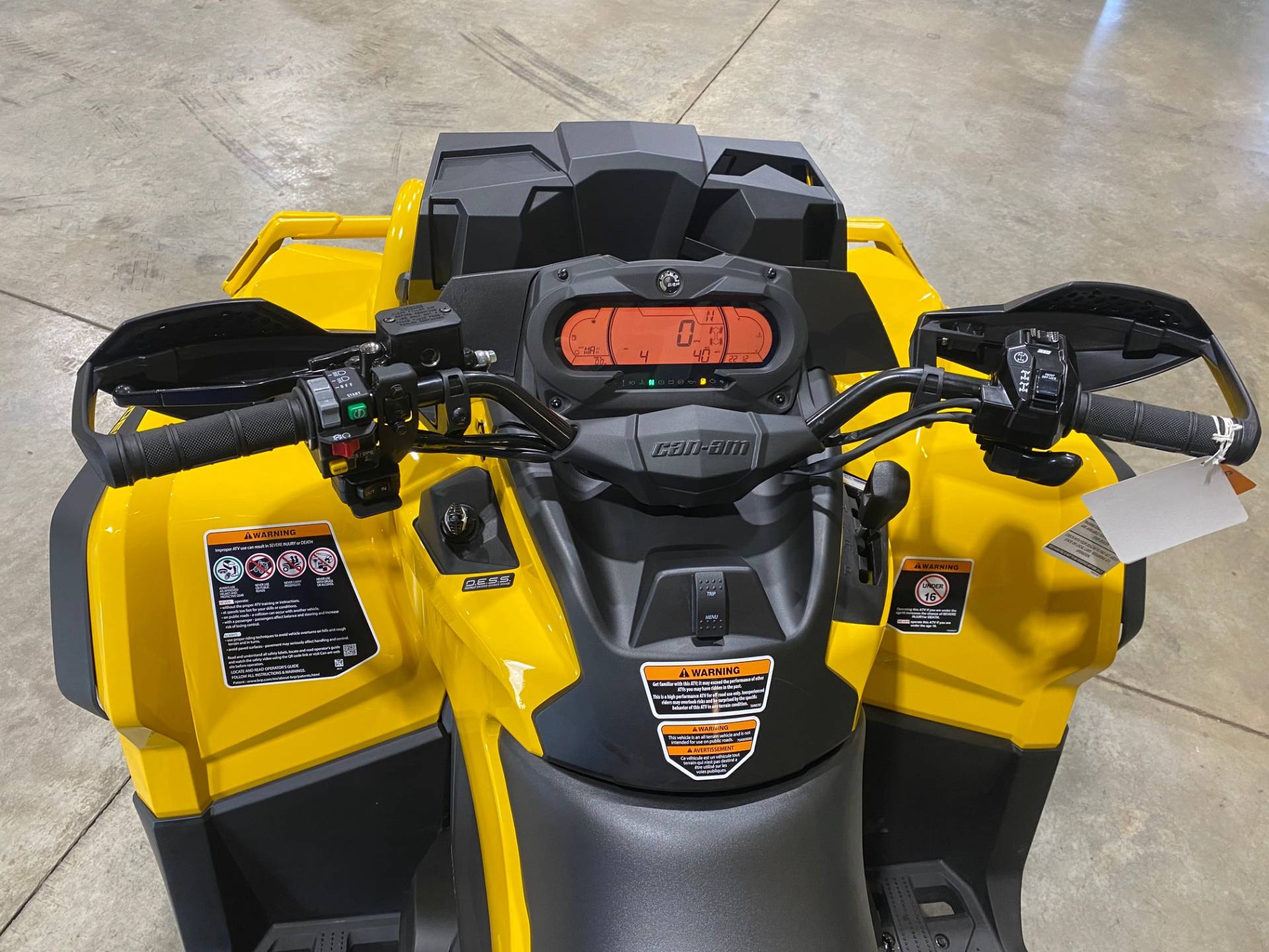 2021 Can-Am Outlander X MR 1000R with Visco-4Lok in Claysville, Pennsylvania - Photo 9