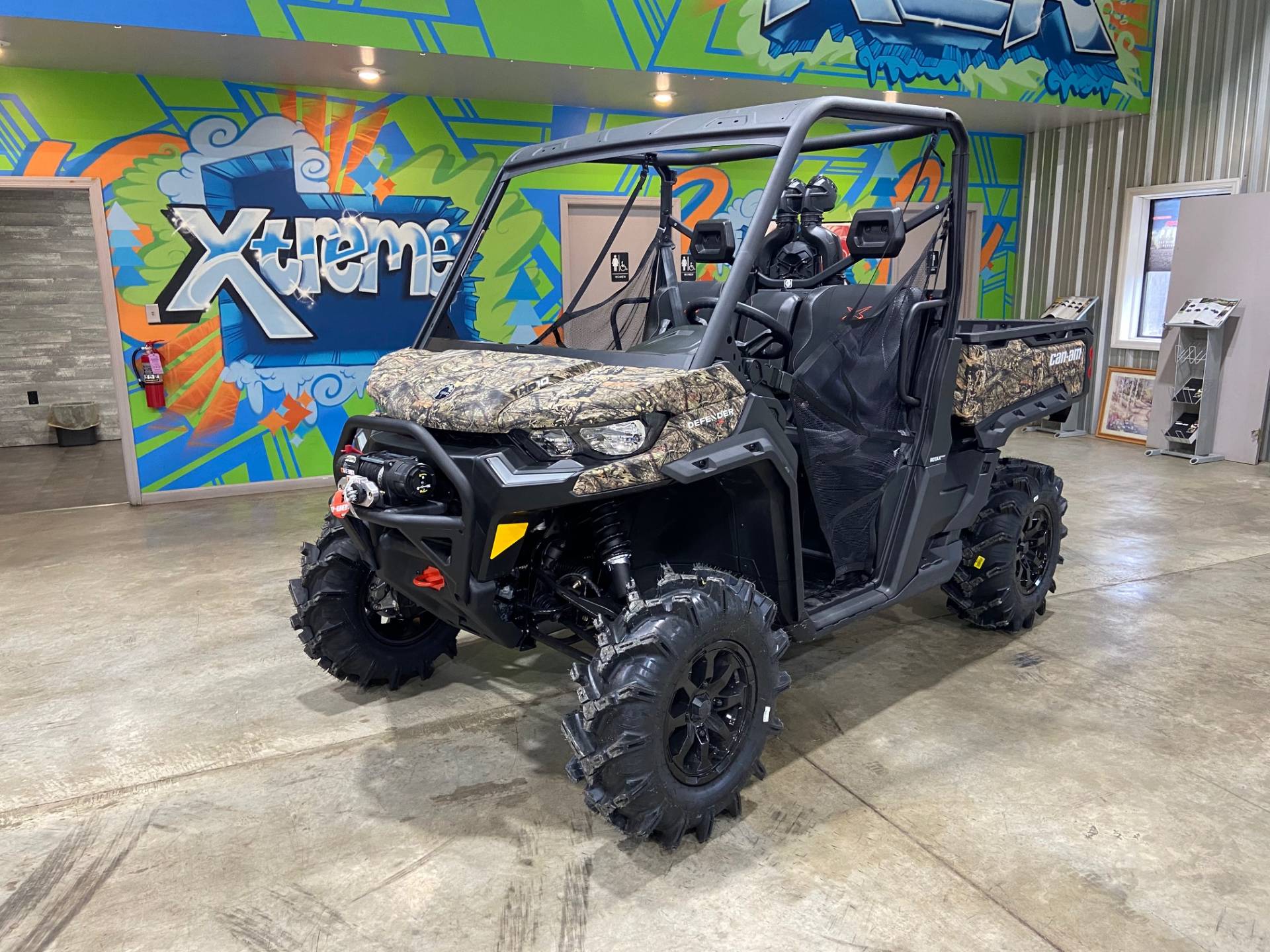 2021 Can-Am Defender X MR HD10 in Claysville, Pennsylvania - Photo 2