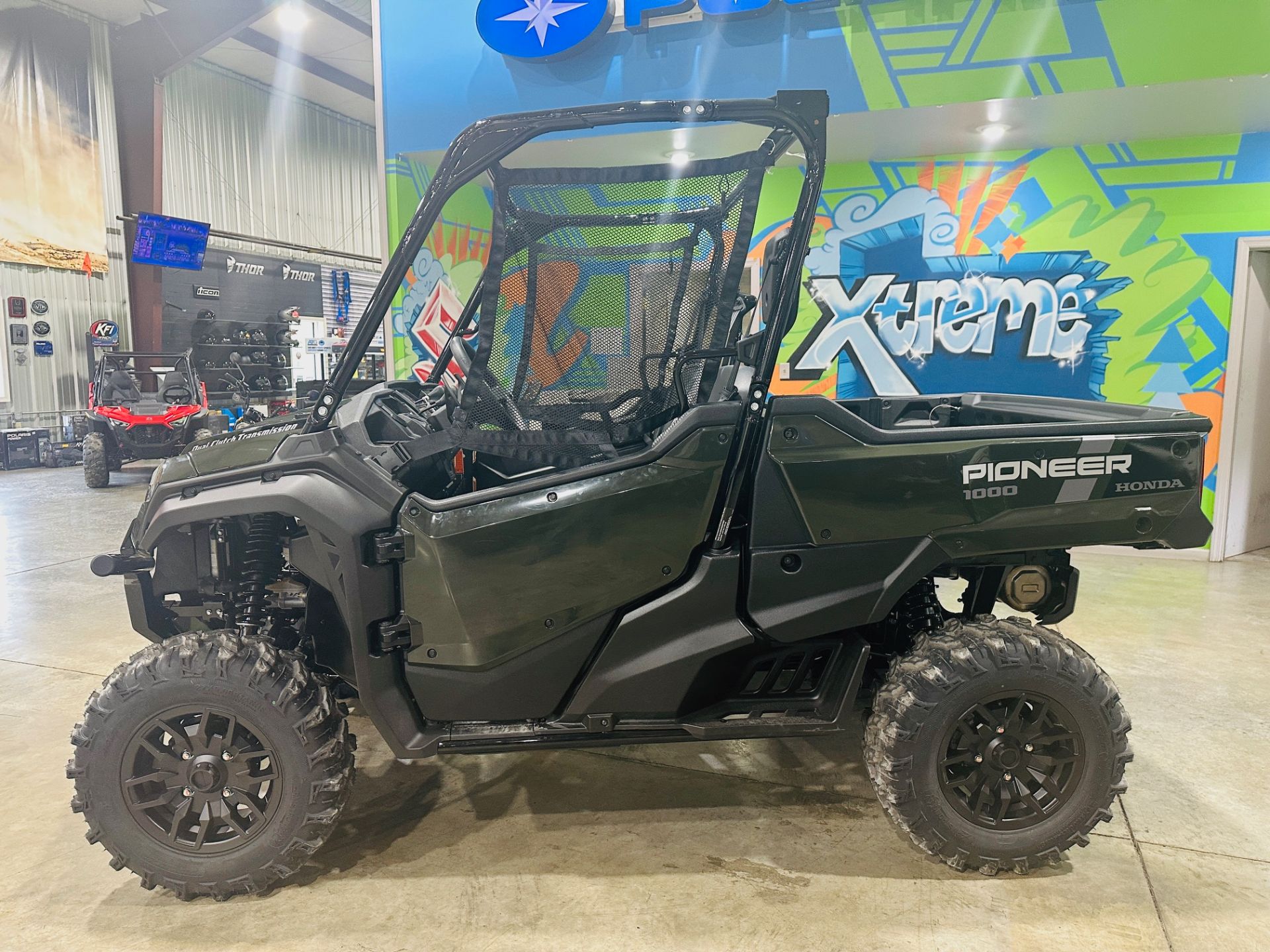 2024 Honda Pioneer 1000 Deluxe in Claysville, Pennsylvania - Photo 2