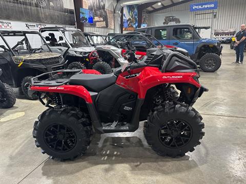 2023 Can-Am Outlander X MR 700 in Claysville, Pennsylvania - Photo 4