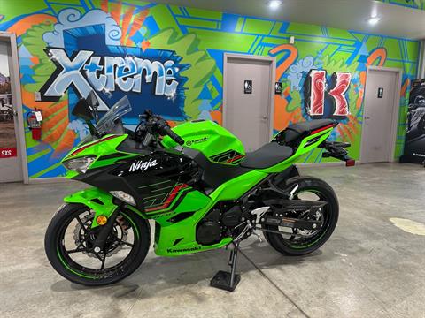 2023 Kawasaki Ninja 400 ABS KRT Edition in Claysville, Pennsylvania - Photo 4