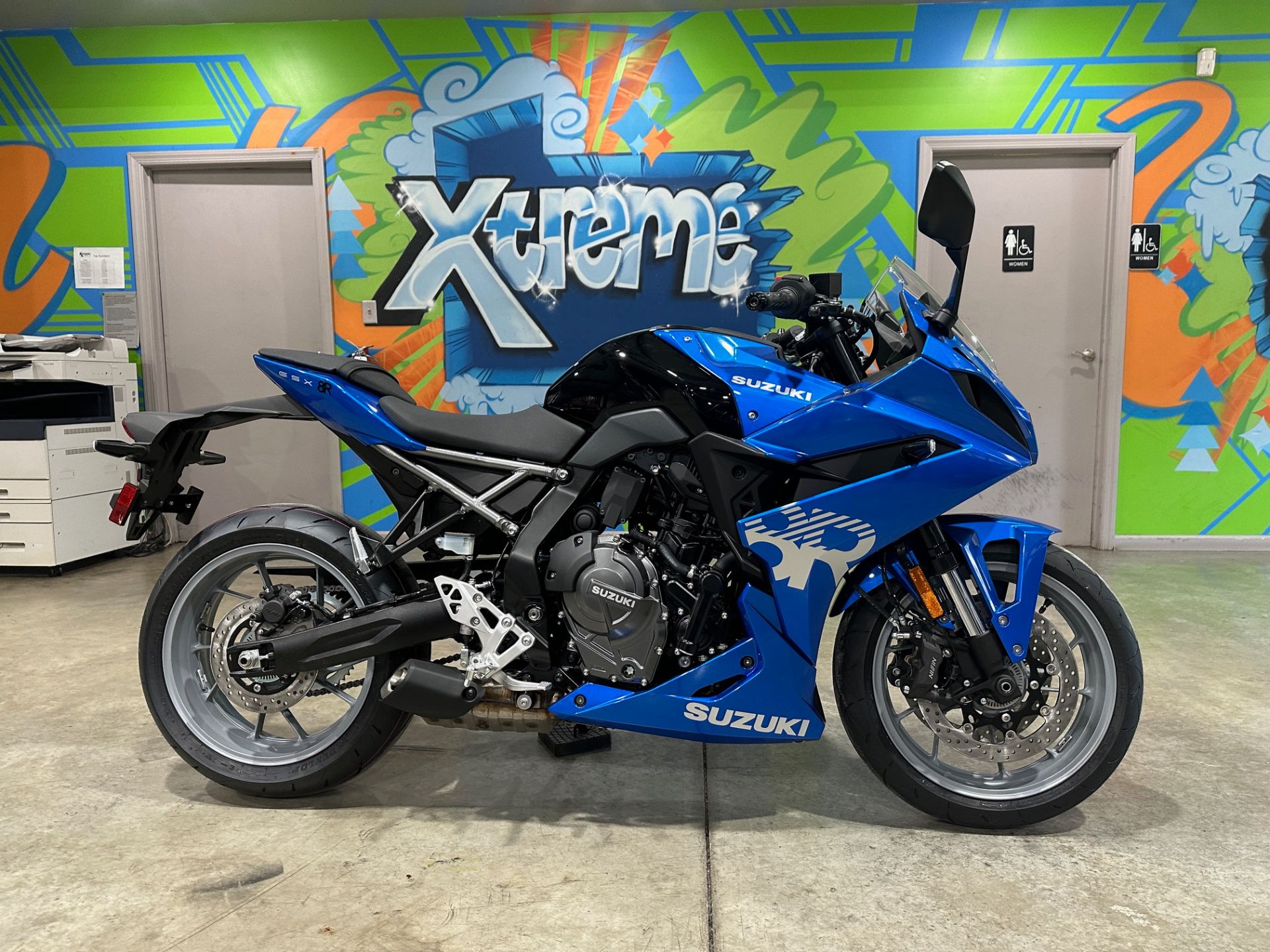 2024 Suzuki GSX-8R in Claysville, Pennsylvania - Photo 4