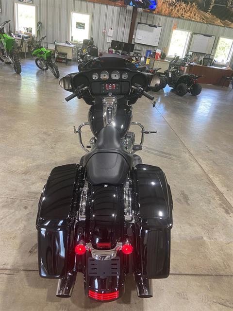 2019 Harley-Davidson Street Glide® in Claysville, Pennsylvania - Photo 10