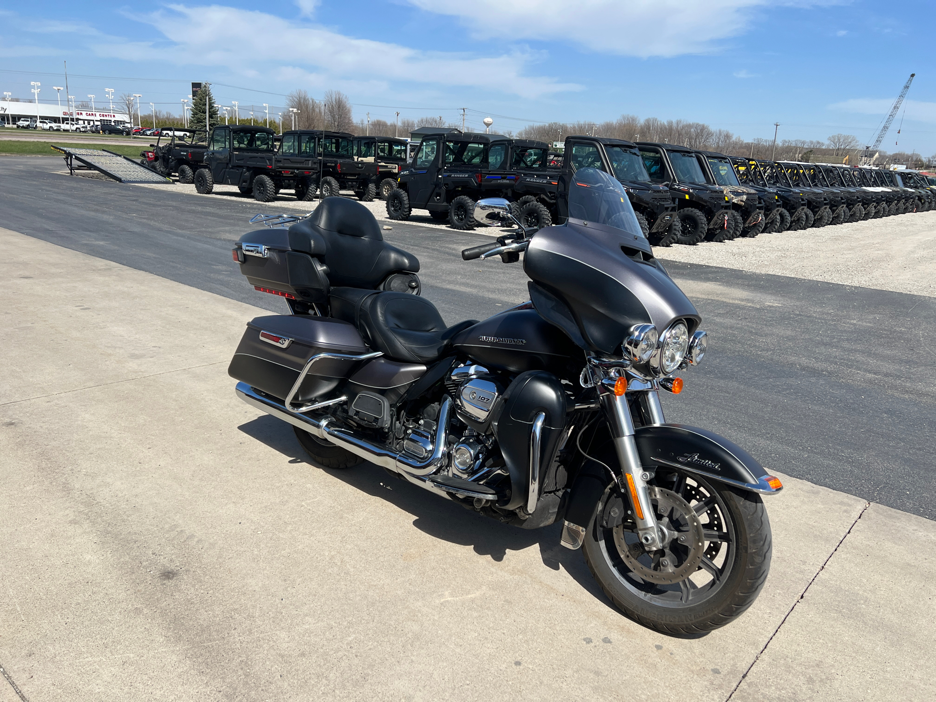 2017 Harley-Davidson Ultra Limited in Mason City, Iowa - Photo 2