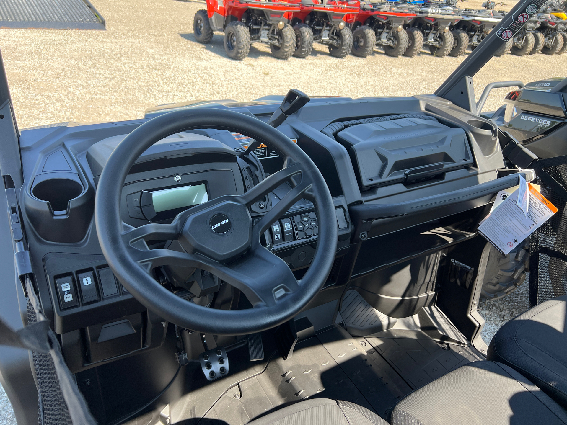 2024 Can-Am Defender XT HD10 in Mason City, Iowa - Photo 2