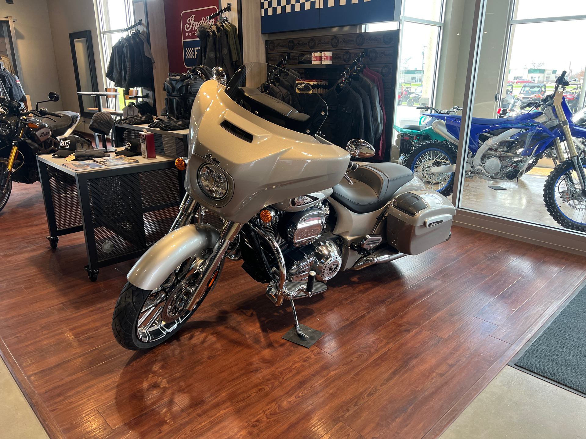 2022 Indian Motorcycle Chieftain® Limited in Mason City, Iowa - Photo 1