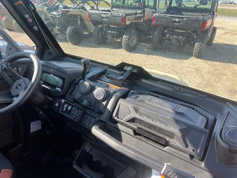 2024 Can-Am Defender Limited in Mason City, Iowa - Photo 4