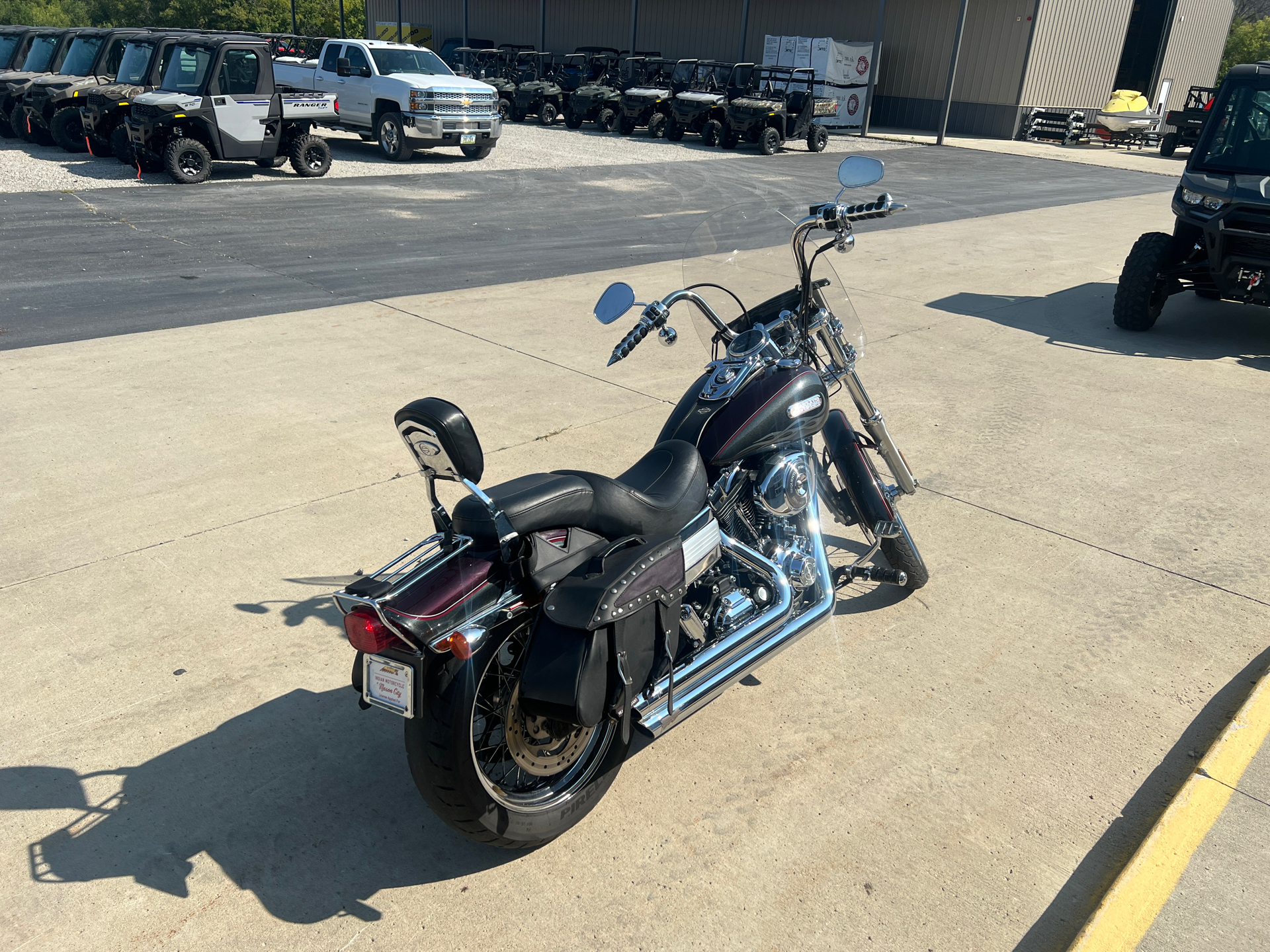 2006 Harley-Davidson Dyna™ Wide Glide® in Mason City, Iowa - Photo 2