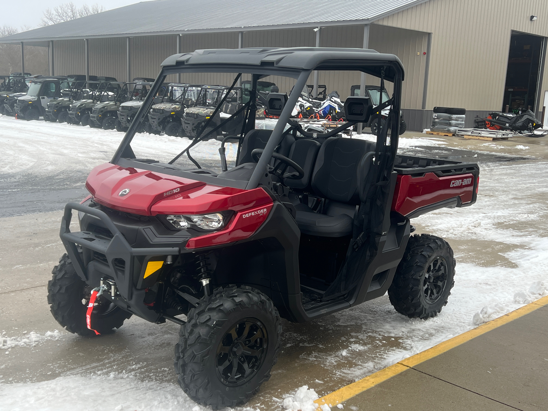 2024 Can-Am Defender XT HD10 in Mason City, Iowa - Photo 1