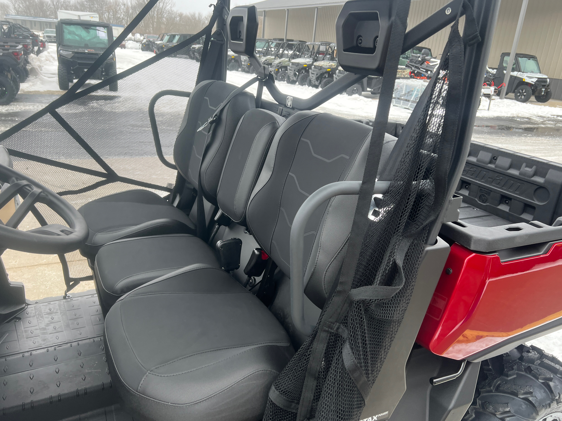 2024 Can-Am Defender XT HD10 in Mason City, Iowa - Photo 4