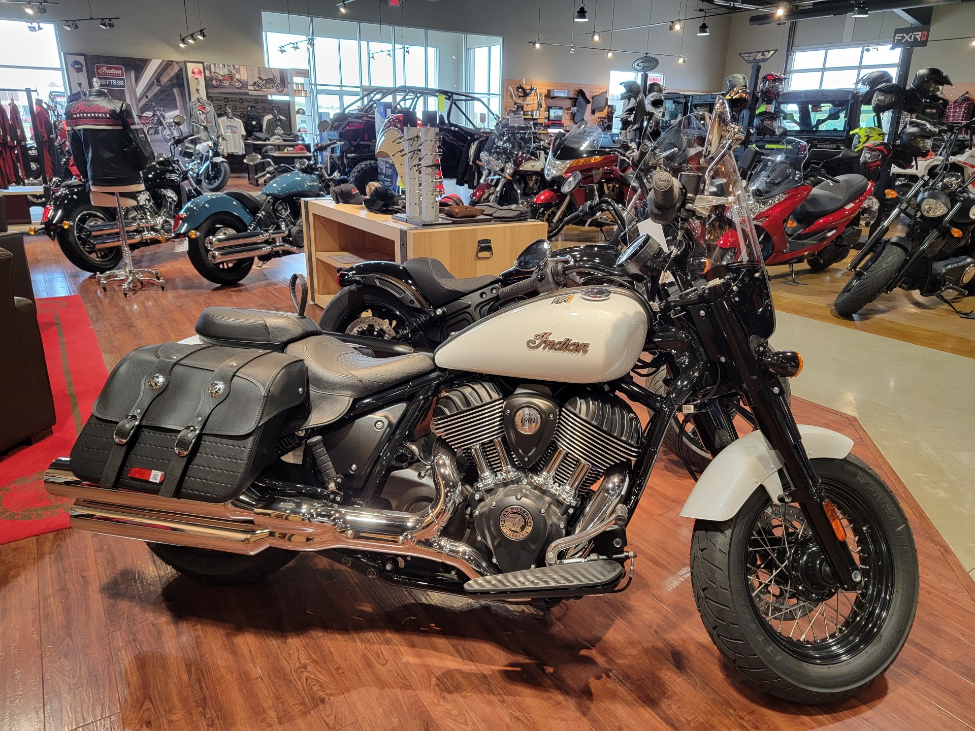 2022 Indian Motorcycle Super Chief ABS in Mason City, Iowa - Photo 1