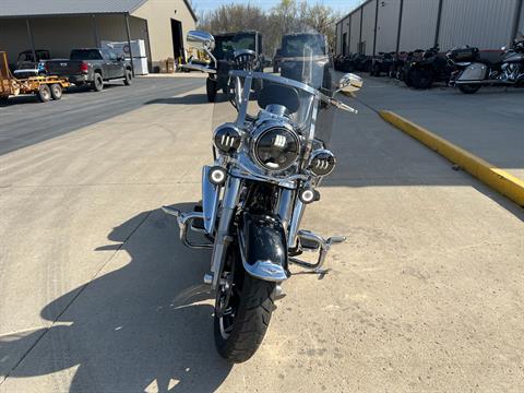 2018 Harley-Davidson Road King® Special in Mason City, Iowa - Photo 2