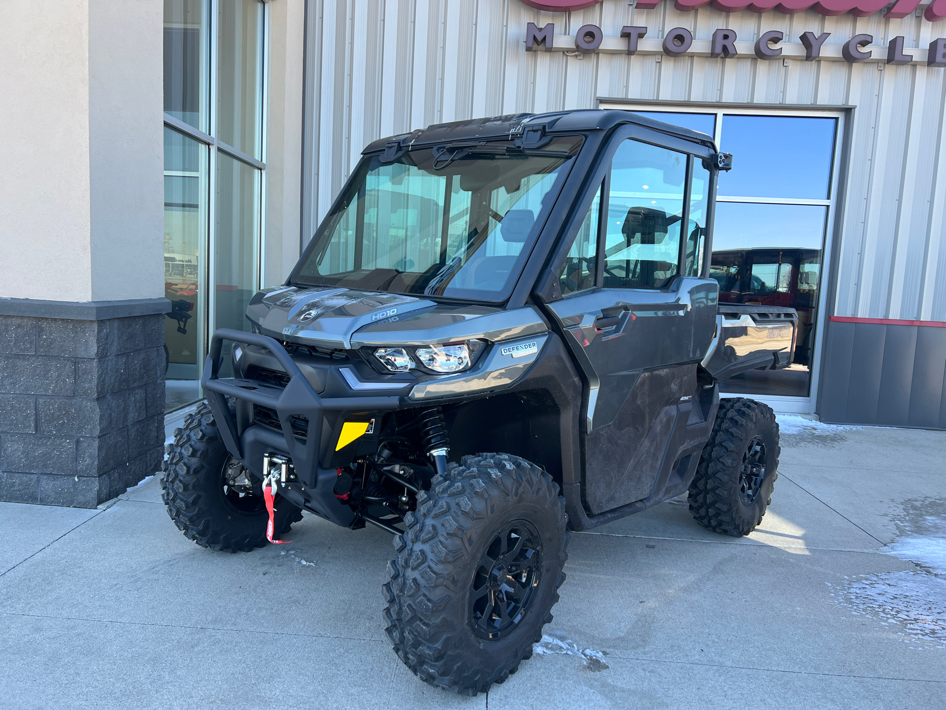 2024 Can-Am Defender Limited HD10 in Mason City, Iowa - Photo 1