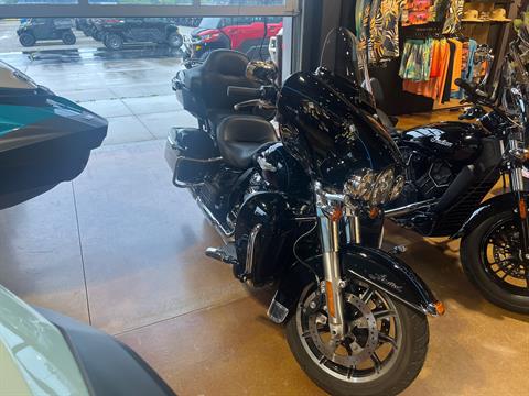 2018 Harley-Davidson Ultra Limited in Mason City, Iowa - Photo 1