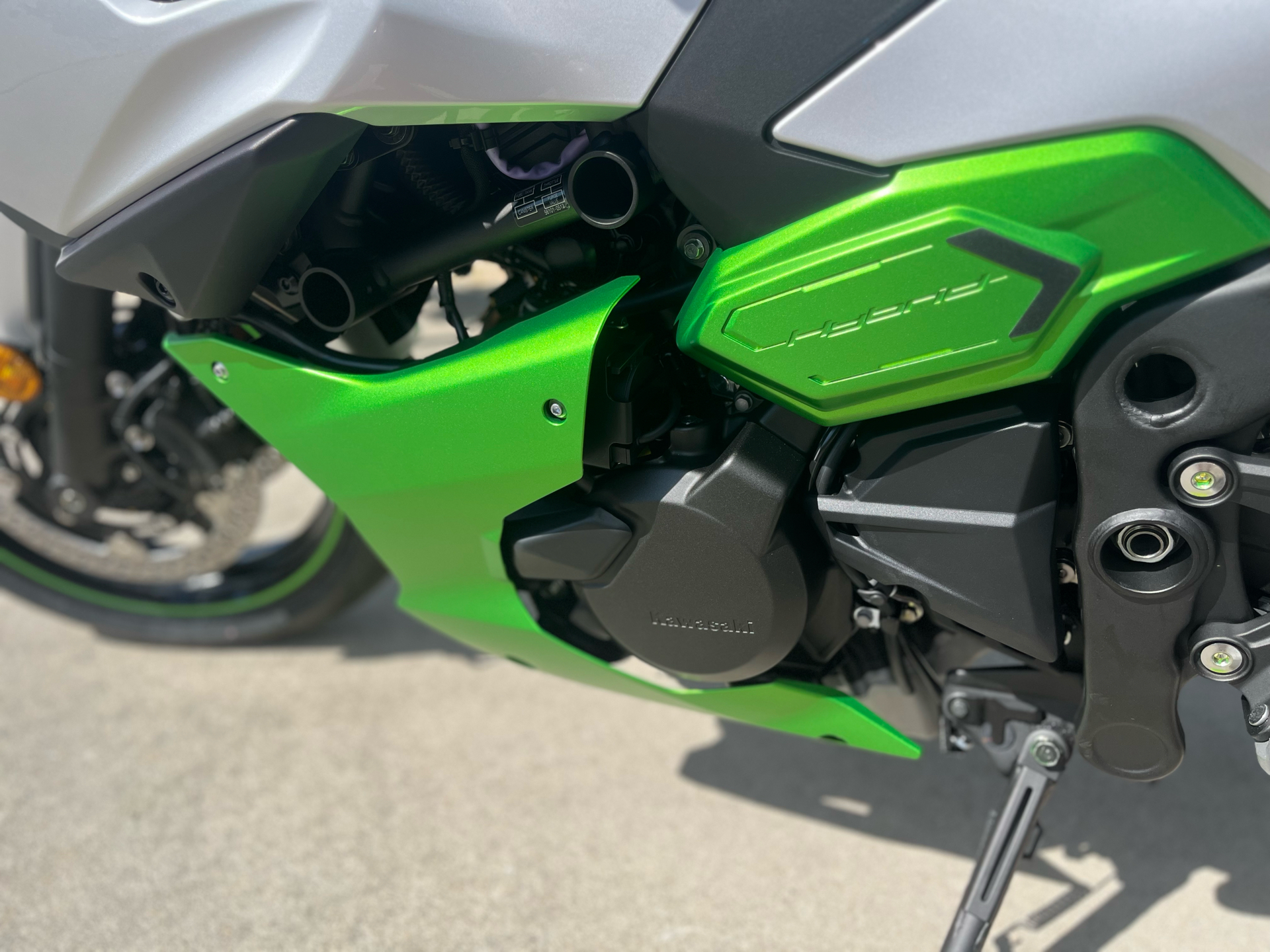 2024 Kawasaki Ninja 7 Hybrid ABS in Greensboro, North Carolina - Photo 7