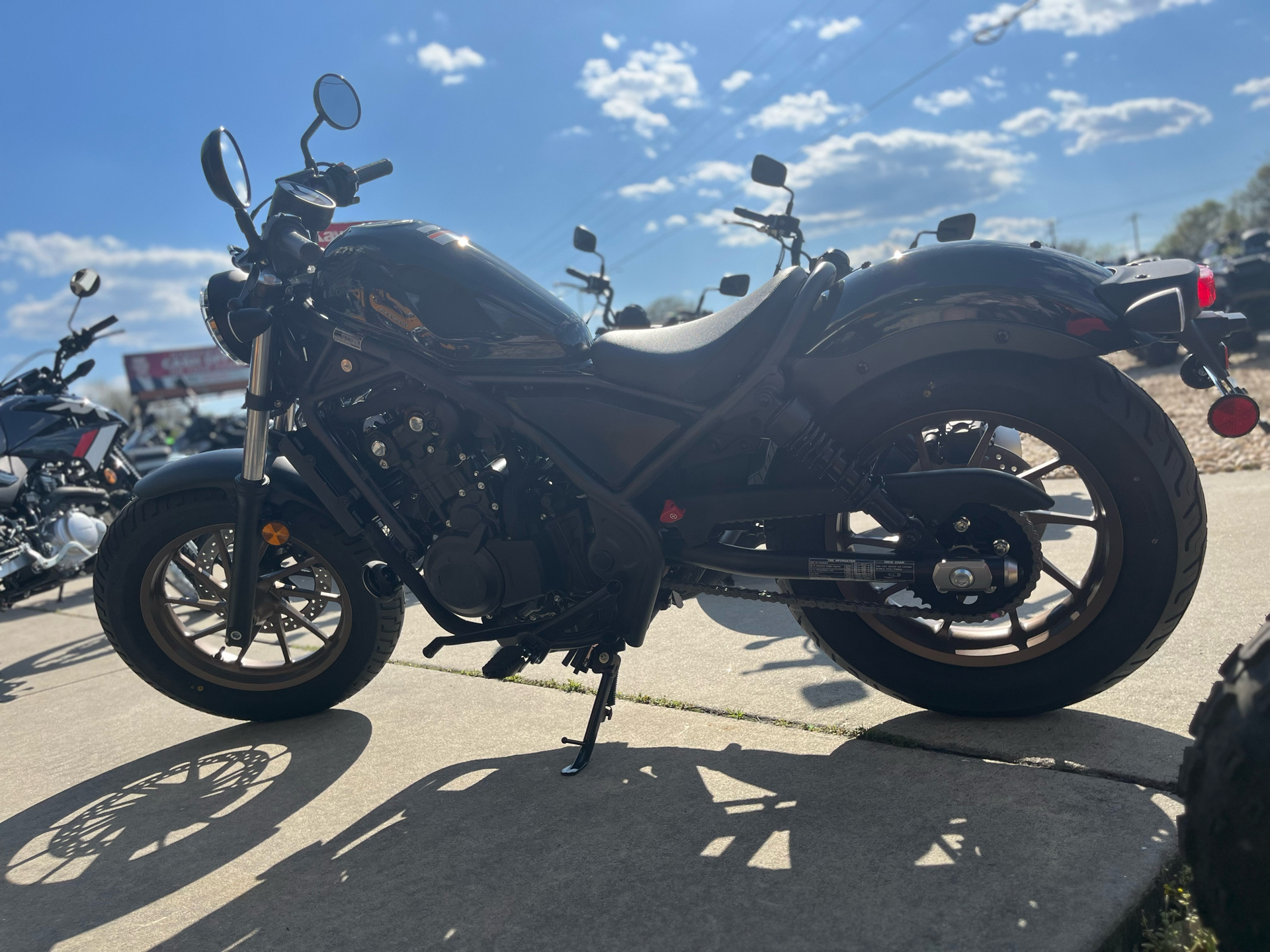 2024 Honda Rebel 300 ABS in Greensboro, North Carolina - Photo 4