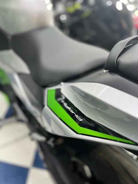 2024 Kawasaki Z7 Hybrid ABS in Greensboro, North Carolina - Photo 6