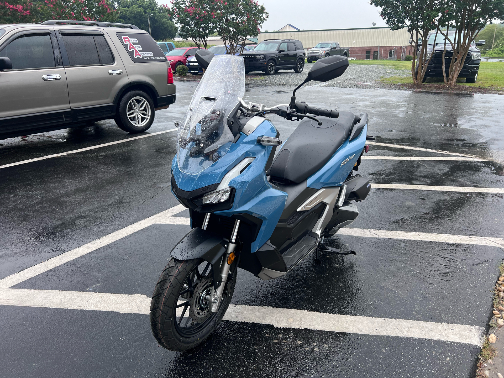 2025 Honda ADV160 in Greensboro, North Carolina - Photo 1